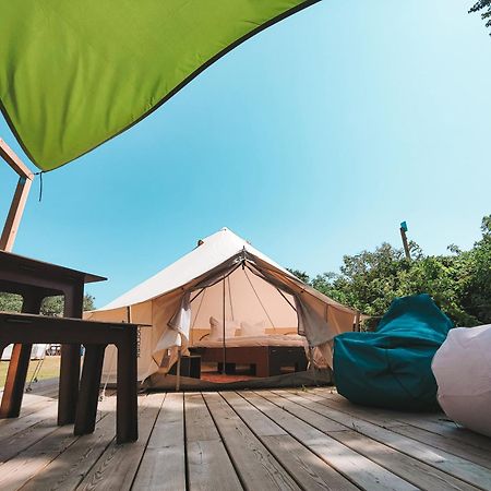 Отель Domo Camp Sylt - Glamping Camp Экстерьер фото